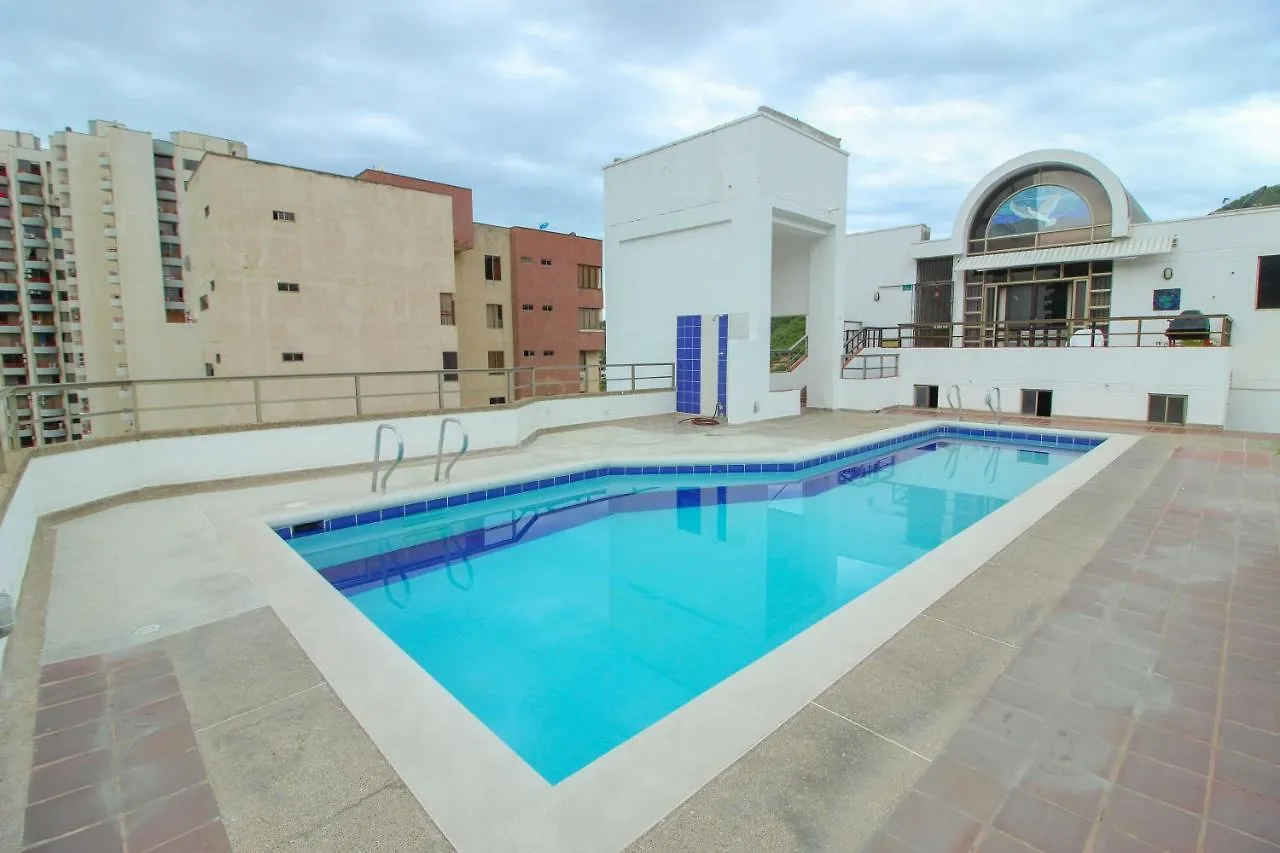 Apartamento con Balcón - Cerca al Mar Santa Marta