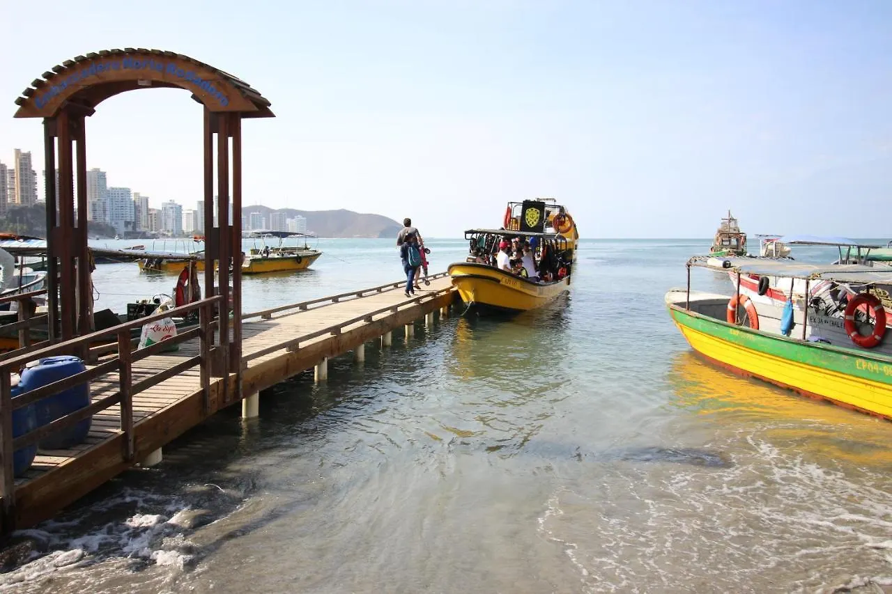 Apartamento con Balcón - Cerca al Mar Santa Marta